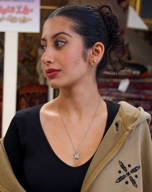 Kaviani Necklace