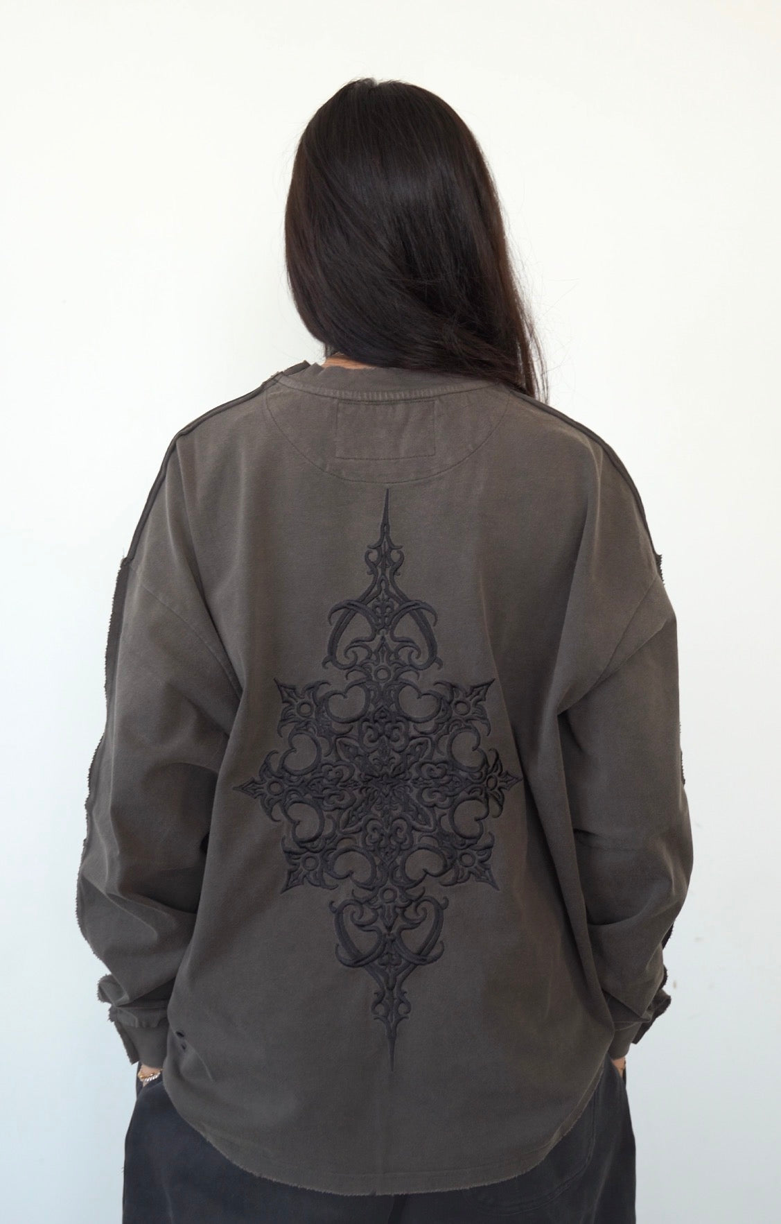 Charcoal Mihan Longsleeve
